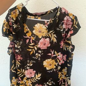 Plus Size Floral Blouse